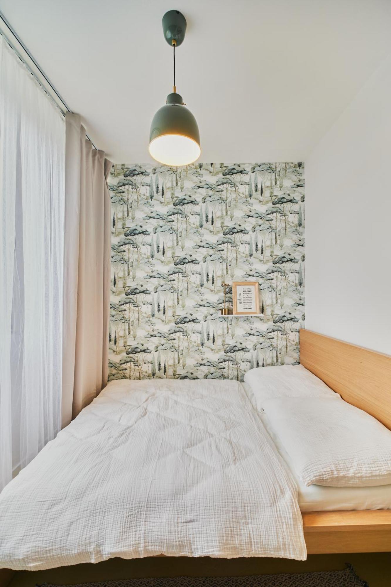 Hostel Prazacka Прага Экстерьер фото