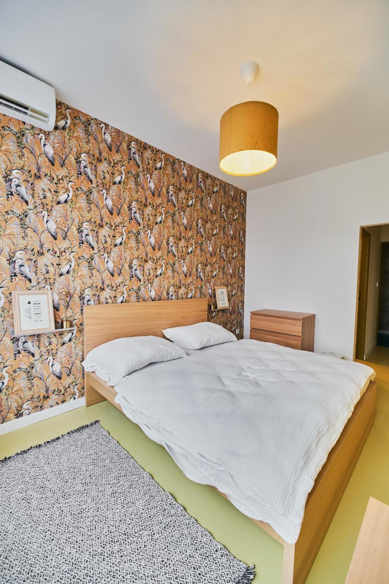 Hostel Prazacka Прага Экстерьер фото