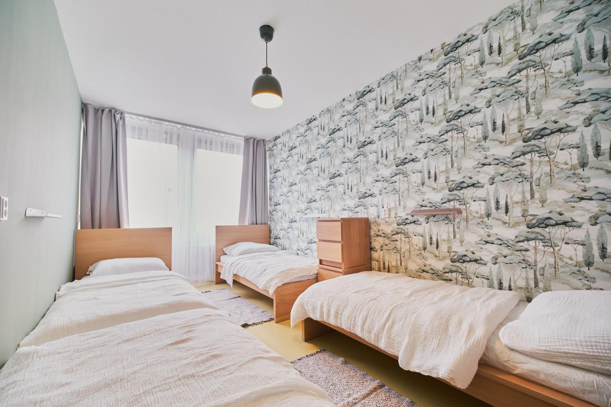 Hostel Prazacka Прага Экстерьер фото